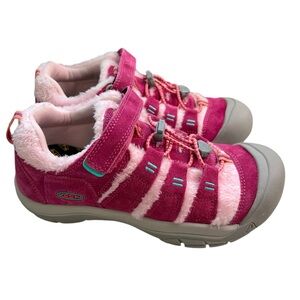 Keen NIB Newport Shoe Fruit/Dove Pink Size 5,6,7
